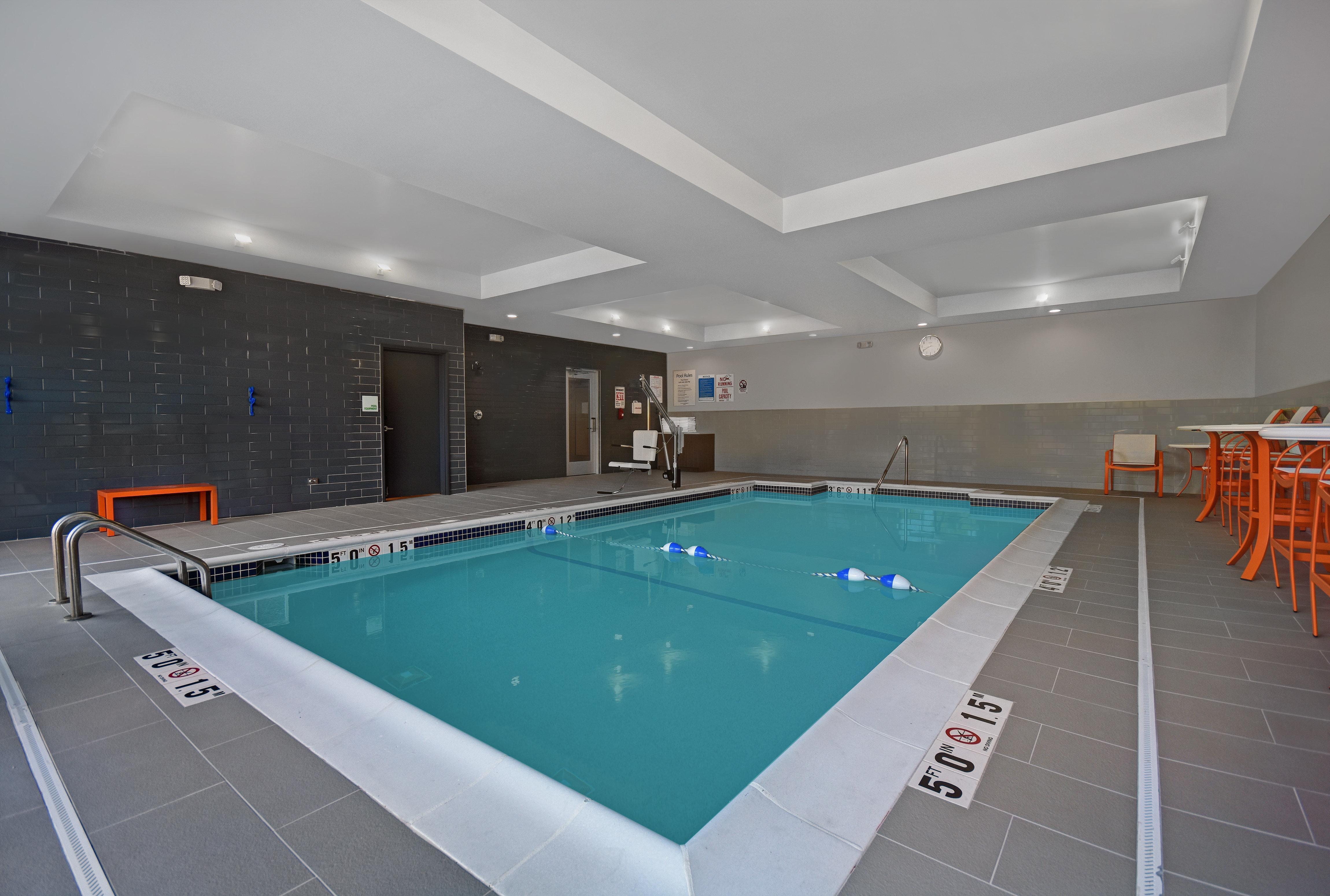 Holiday Inn Grand Rapids North - Walker By Ihg Esterno foto