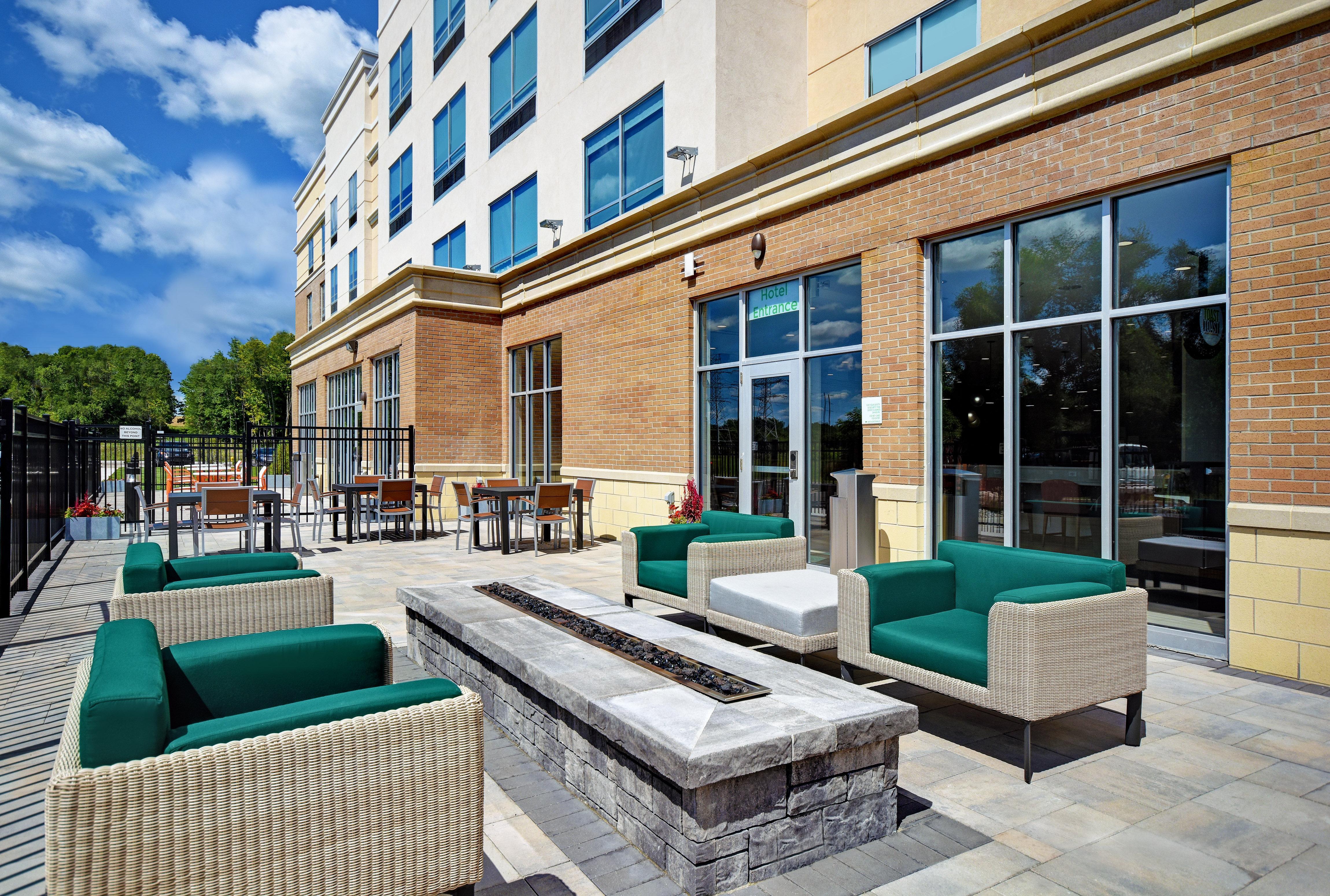 Holiday Inn Grand Rapids North - Walker By Ihg Esterno foto